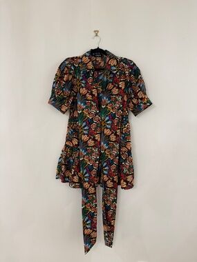 Etiquette Clothiers Multicolor Floral Button-Up Tunic with Tie